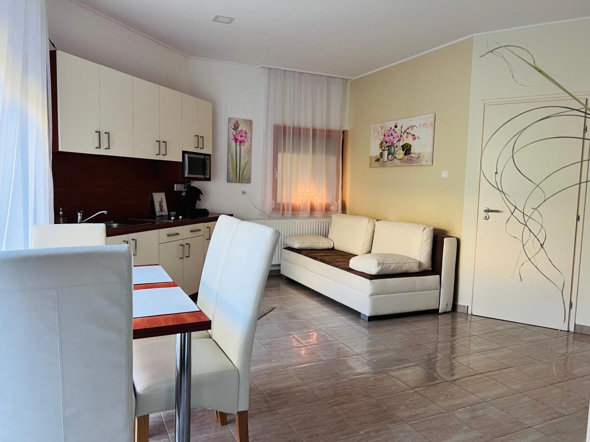 Villa Relax Apartman Gárdony Exteriör bild